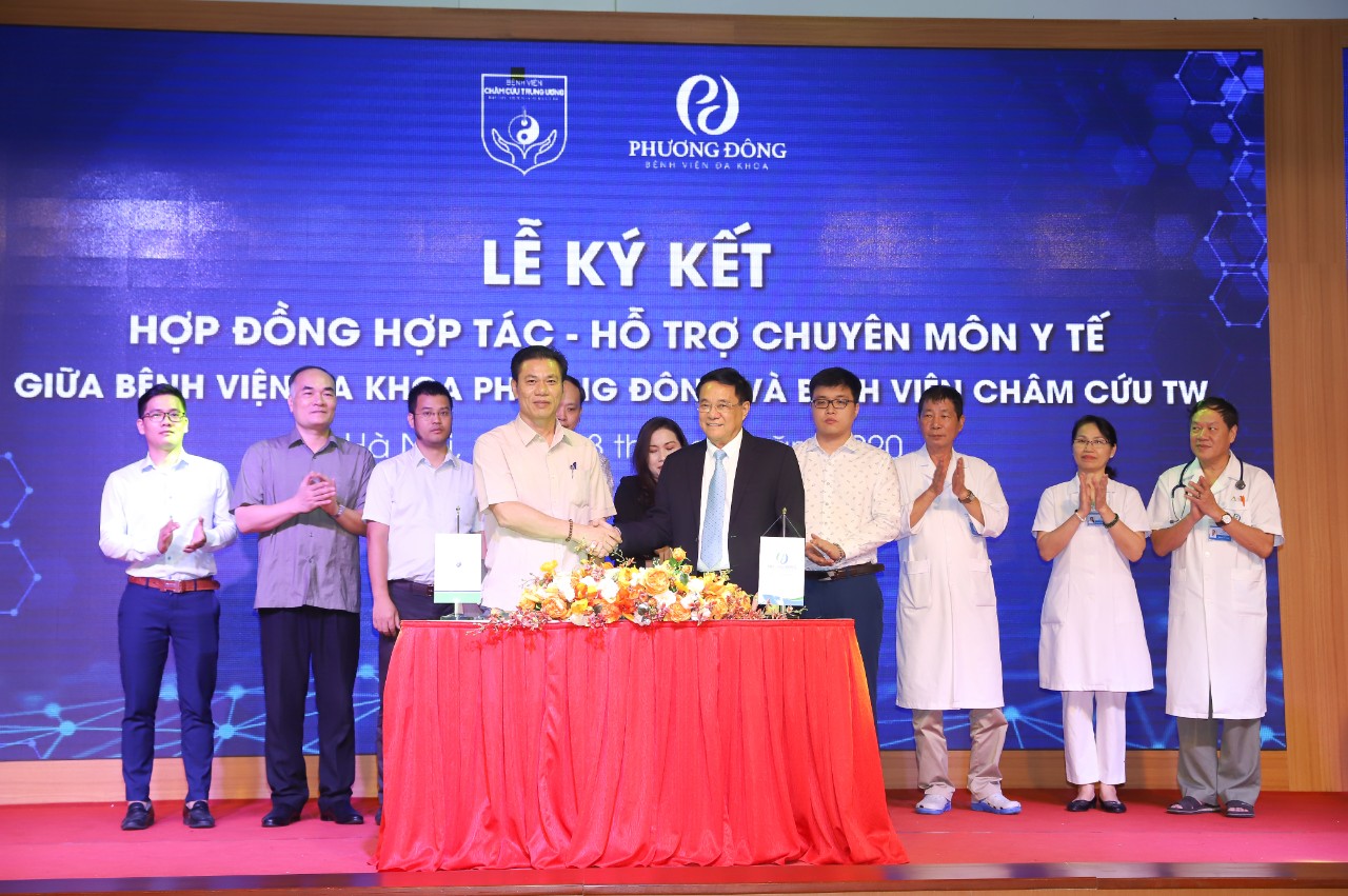 Bệnh viện Châm cứu Trung ương ký kết hợp tác, hỗ trợ chuyên môn với Bệnh viện Đa khoa Phương Đông