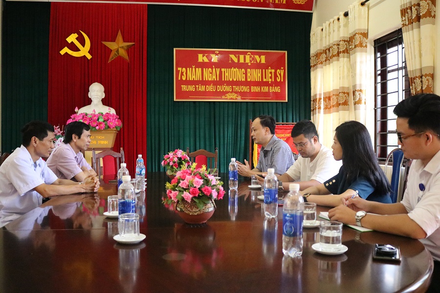 Bệnh viện Châm cứu Trung ương tiền trạm, khảo sát để hỗ trợ Trung tâm Điều dưỡng thương binh Kim Bảng
