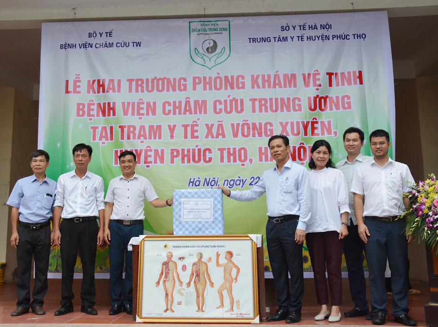 Khai trương Phòng khám vệ tinh thuộc Bệnh viện Châm cứu Trung ương