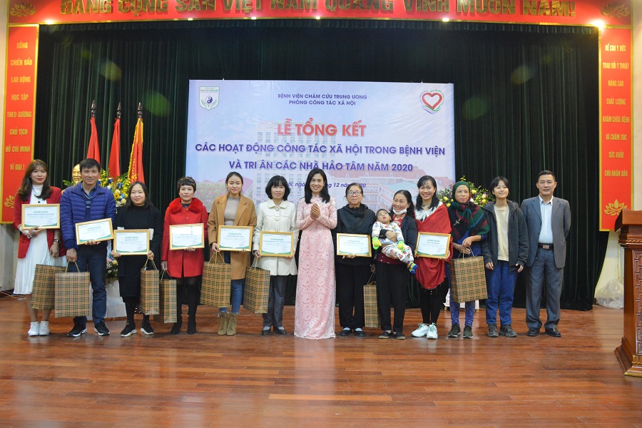 Tổng kết hoạt động Công tác xã hội trong Bệnh viện và tri ân các Nhà hảo tâm năm 2020