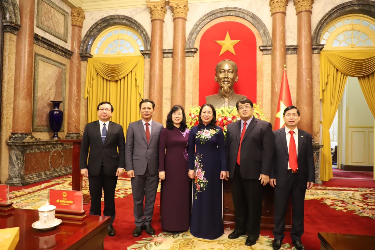 Quyền Chủ tịch nước Võ Thị Ánh Xuân gặp mặt, tri ân các thầy thuốc