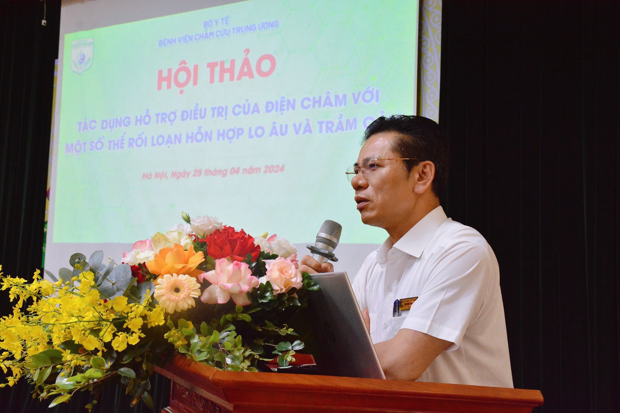 Hội thảo khoa học: Tác dụng hỗ trợ điều trị của điện châm với một số thể rối loạn hỗn hợp lo âu và trầm cảm