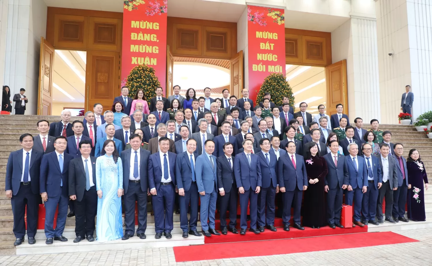 Thủ tướng Chính phủ Phạm Minh Chính gặp mặt các nhà khoa học tiêu biểu ngành Y tế nhân kỷ niệm 71 năm Ngày Thầy thuốc Việt Nam