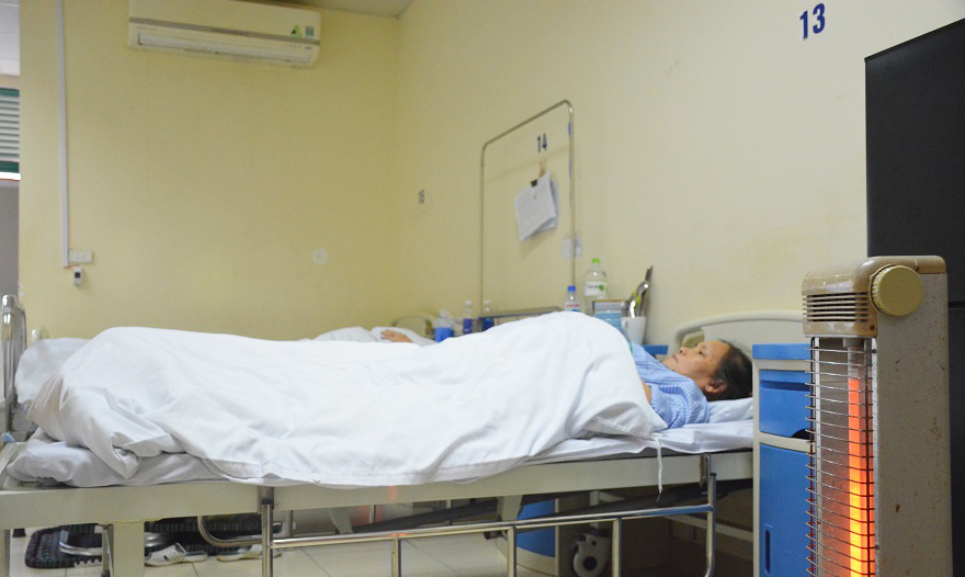 Chăm sóc sức khỏe cho người già và trẻ em trong những ngày rét đậm
